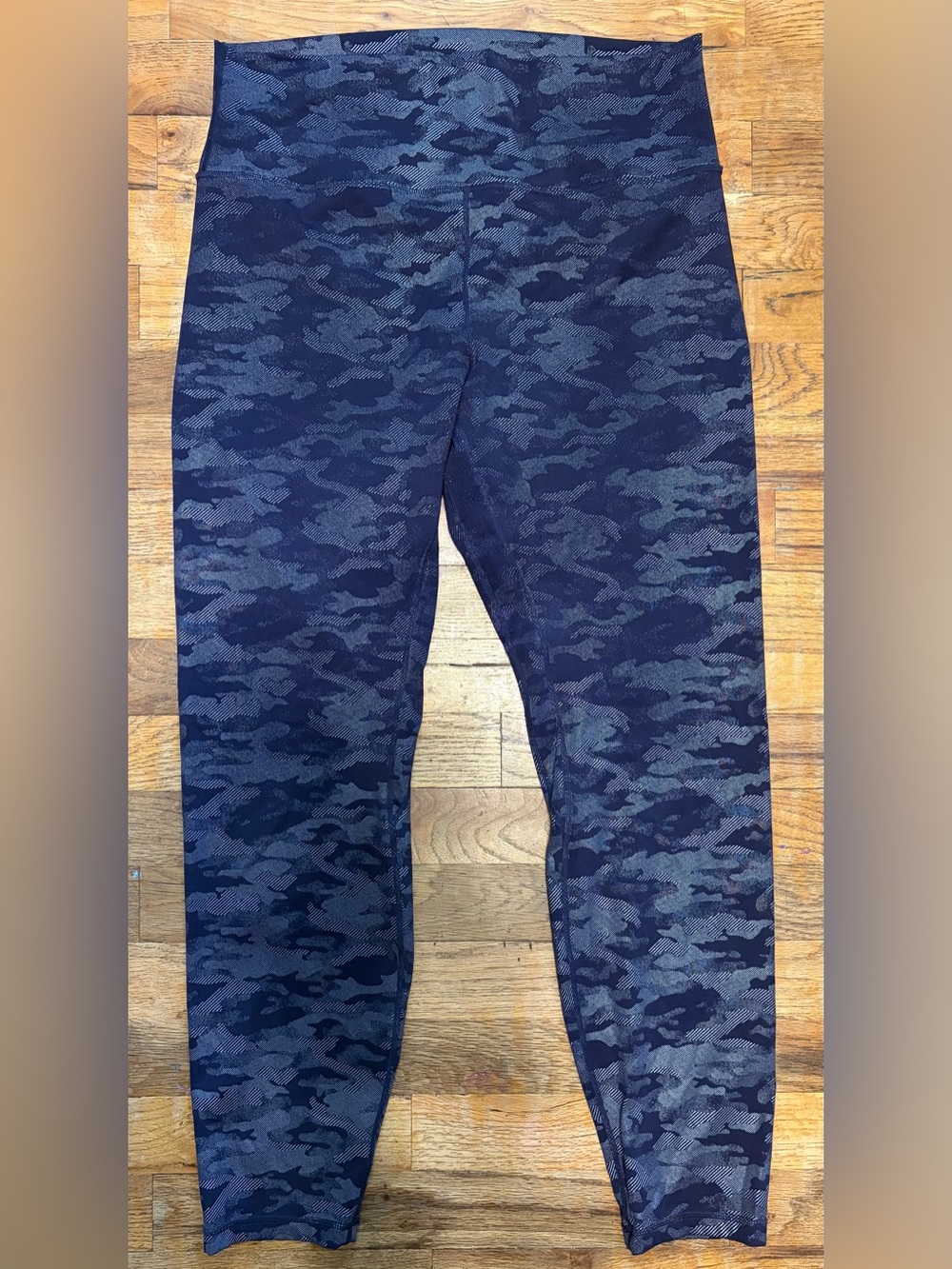 Zyia Active Camo Athletic Leggings Size 20 Blue and Silver
